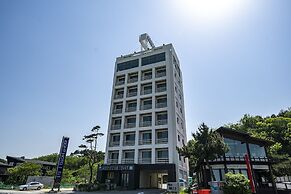 Yangyang Eight