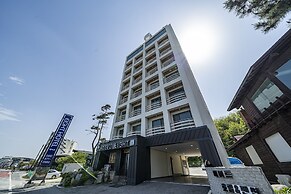 Yangyang Eight