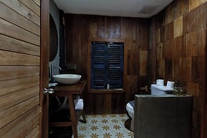 Dontrei Villa Angkor