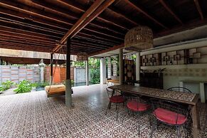 Dontrei Villa Angkor
