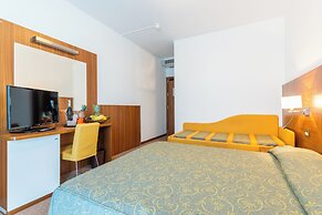 Hotel Touring