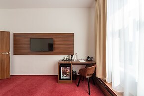 Bohemia Inn Hotel