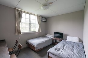 Guesthouse leaf