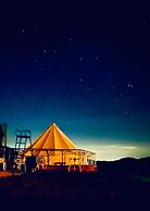 Guesthouse leaf