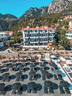 Diplomat Hotel