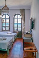 Diplomat Hotel