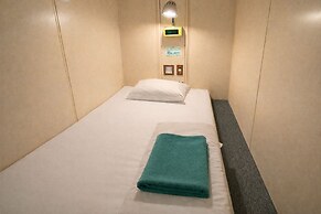 Capsule Hotel Block Room