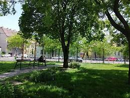 Guest House Orczy Park