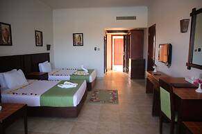 Laguna Beach Marsa Resort
