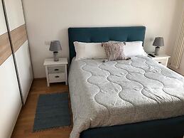 Teti Holiday Home