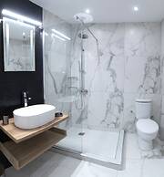 Plaka Arch Suites