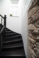 Plaka Arch Suites