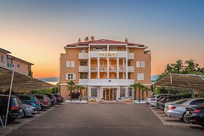 Hotel Vila Rova