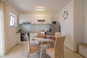Apartments Ena