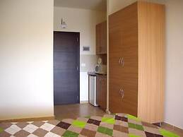 Majesty Villa Dorms