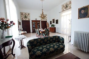 Palazzo Sambiasi