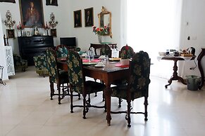 Palazzo Sambiasi