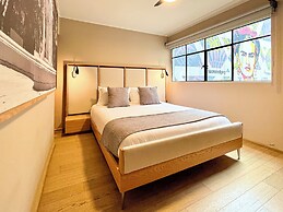 Mi Zona Lodging WTC