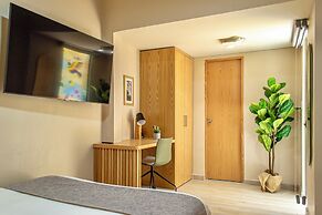 Mi Zona Lodging WTC