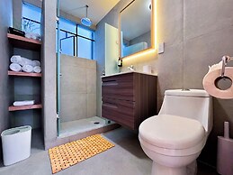 Mi Zona Lodging WTC