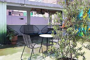 Mi Zona Lodging WTC