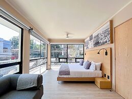 Mi Zona Lodging WTC