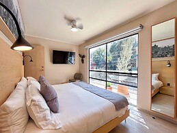 Mi Zona Lodging WTC