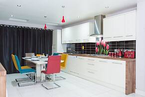Langley Guest House