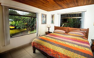 La Terraza Guest House B&B