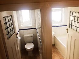 North London Cottage
