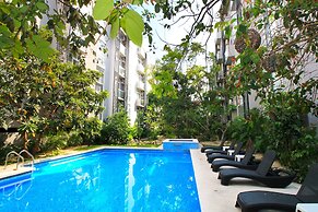 Riviera Towers 2BR & Pool