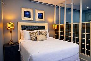 Kapis Mansions Hotel
