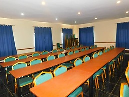 Range Lands Hotel