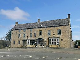 The Halford Bridge Inn
