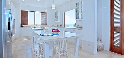 White Cedars Villa 1 Bedroom Special Offer
