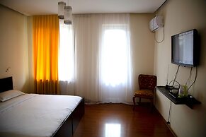 Hotel Satori