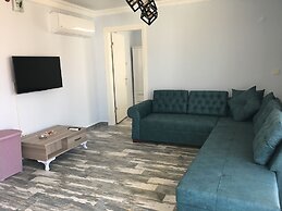 Seraysen Apart