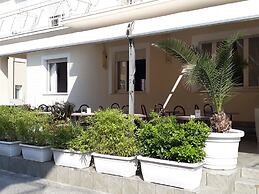 Hotel Mon Reve