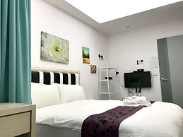 Little Pianist Hostel