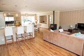 Whale Bay Villa