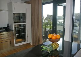 Riviera Apartments