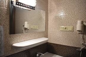 Lea Guest House
