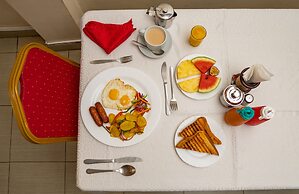 Whirl Spring Hotel