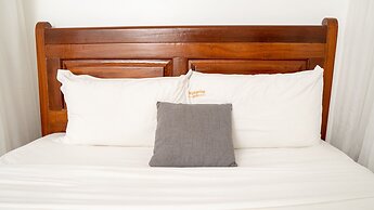 Whirl Spring Hotel