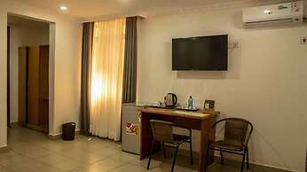 Whirl Spring Hotel