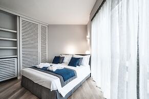 Como Lake Suites