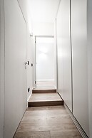 Como Lake Suites