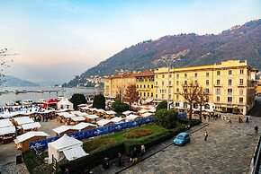 Como Lake Suites