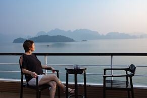 Scarlet Pearl Cruises