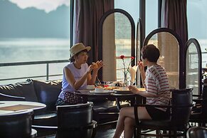 Scarlet Pearl Cruises